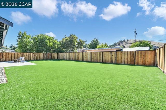4395 Cabrilho Dr, Martinez, CA 94553