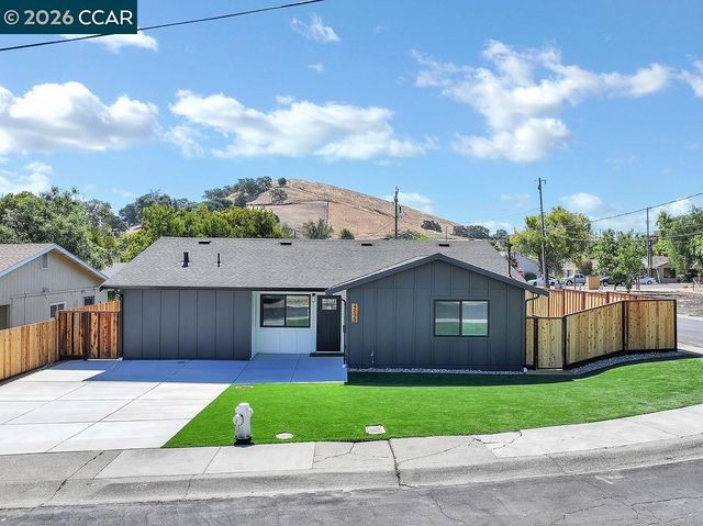 4395 Cabrilho Dr, Martinez, CA 94553