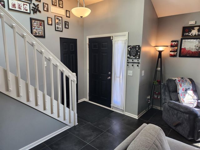 5424 Thornbriar Lane, Fort Wayne, IN 46835