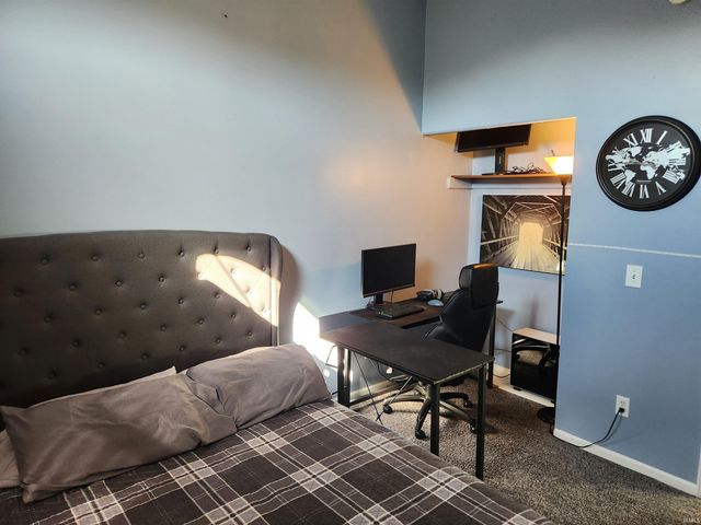 5424 Thornbriar Lane, Fort Wayne, IN 46835