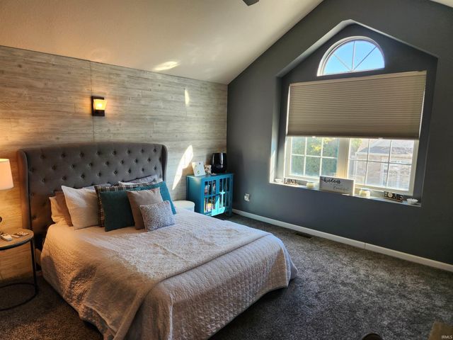 5424 Thornbriar Lane, Fort Wayne, IN 46835