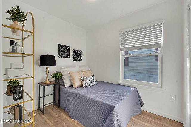 66 Bayshore Mobile Mnr, Hazlet, NJ 07730