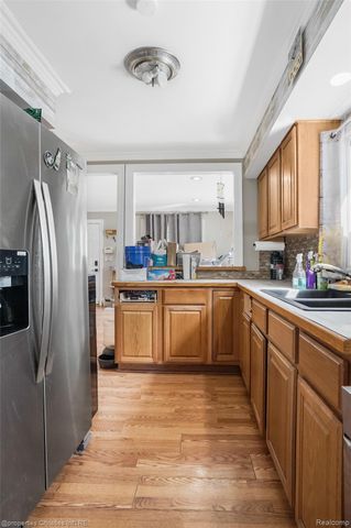 9439 Garforth Drive, White Lake Charter Township, MI 48386