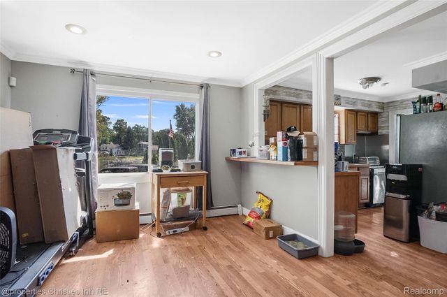 9439 Garforth Drive, White Lake Charter Township, MI 48386