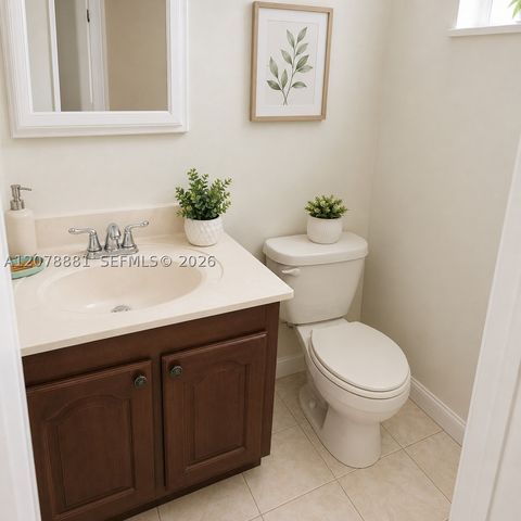 301 Cambridge Rd 306, Hollywood, FL 33024