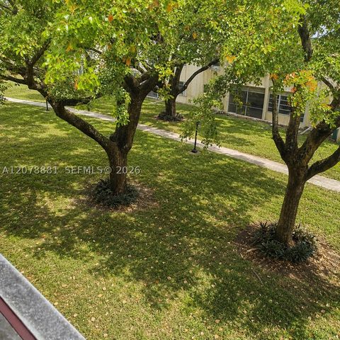 301 Cambridge Rd 306, Hollywood, FL 33024