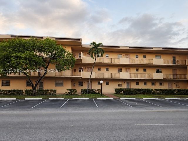 301 Cambridge Rd 306, Hollywood, FL 33024