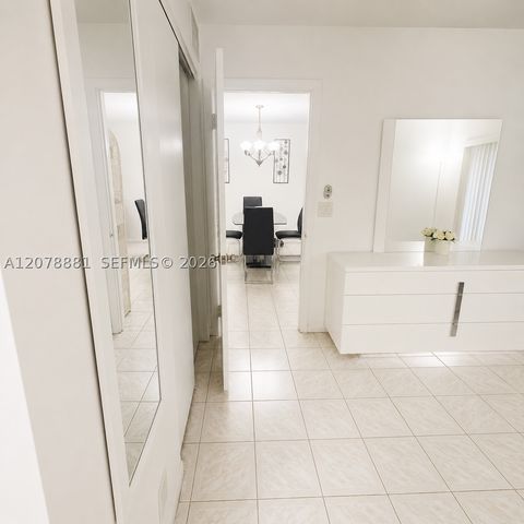 301 Cambridge Rd 306, Hollywood, FL 33024