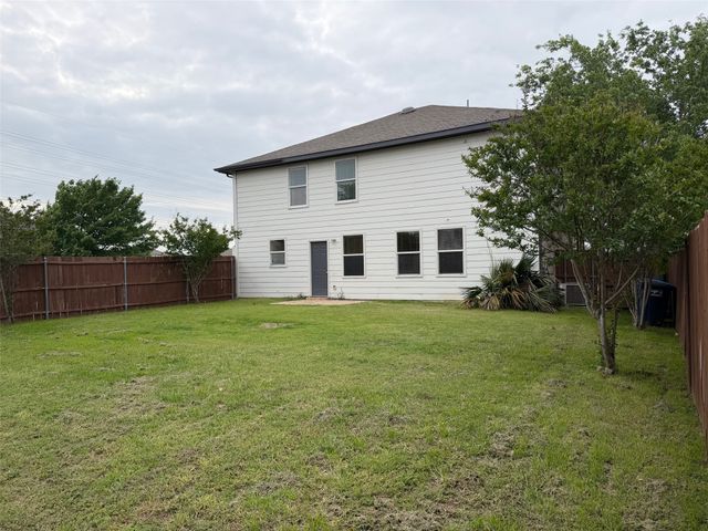 4600 Mountain Oak Street, Fort Worth, TX 76244