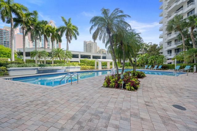 3300 NE 192nd Street 915, Aventura, FL 33180