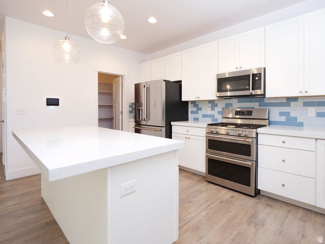 920 E QUEENSMILL LN, Salt Lake City, UT 84106