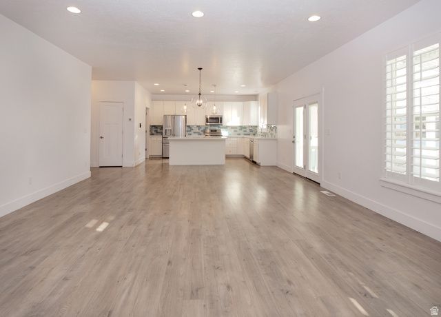 920 E QUEENSMILL LN, Salt Lake City, UT 84106