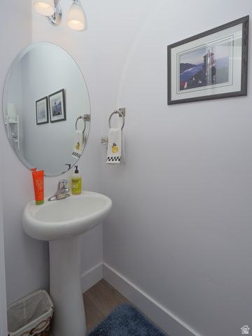 920 E QUEENSMILL LN, Salt Lake City, UT 84106