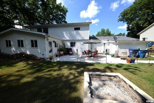 4211 FOX CREEK Street, Mt Vernon, IL 62864