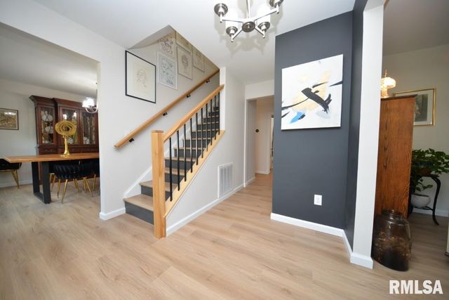 4211 FOX CREEK Street, Mt Vernon, IL 62864