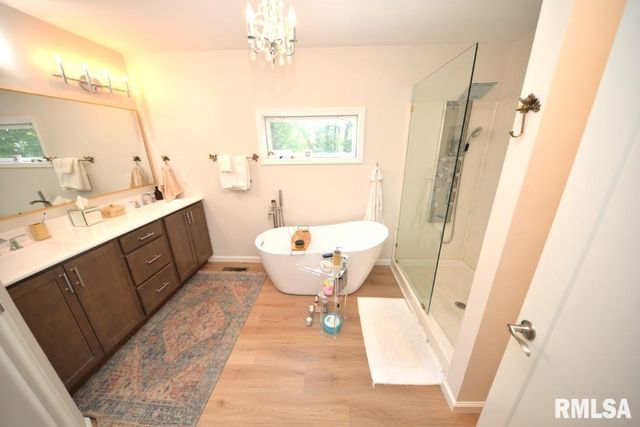 4211 FOX CREEK Street, Mt Vernon, IL 62864