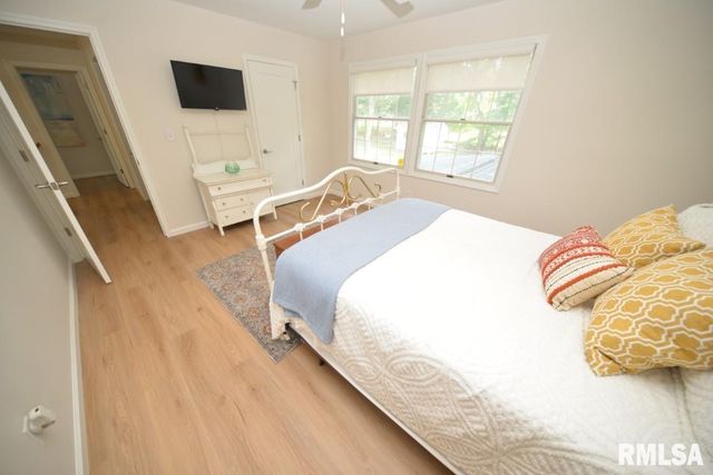 4211 FOX CREEK Street, Mt Vernon, IL 62864