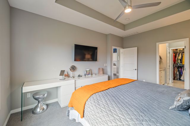 9330 Bellflower Lane, Norwalk, IA 50211