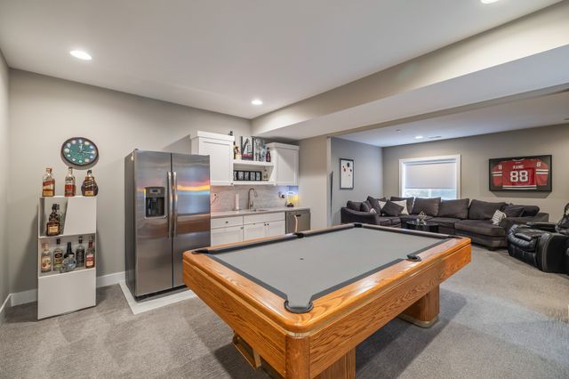 9330 Bellflower Lane, Norwalk, IA 50211