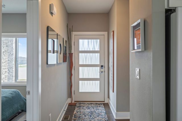 9330 Bellflower Lane, Norwalk, IA 50211