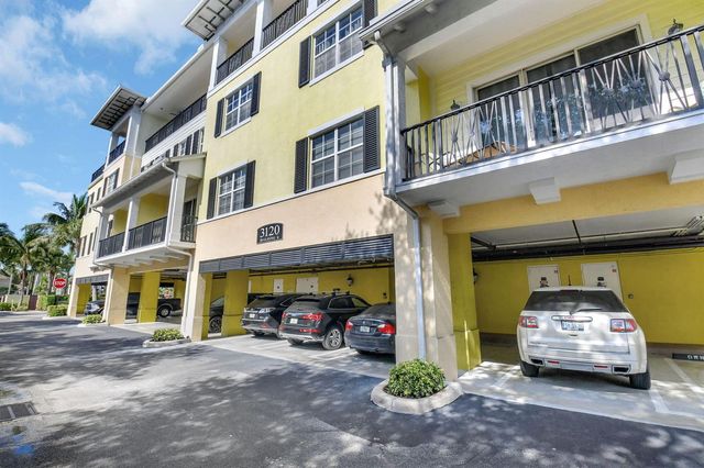 3120 E Latitude Circle 307, Delray Beach, FL 33483