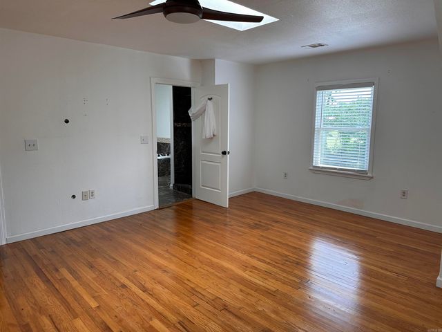 100 Forest Park Pl, Hot Springs, AR 71901