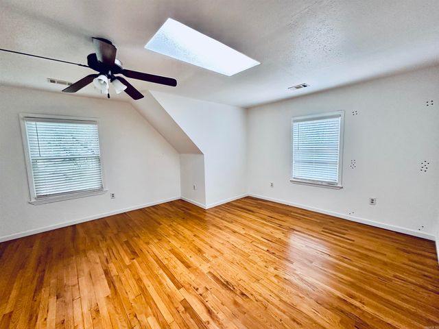 100 Forest Park Pl, Hot Springs, AR 71901