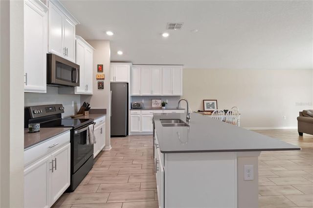 5347 TRAVERTINE STREET, Mount Dora, FL 32757