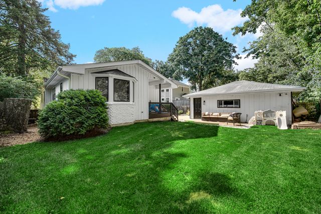 209 S Chase Street, Wheaton, IL 60187