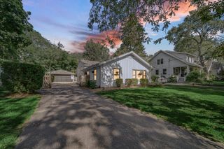 209 S Chase Street, Wheaton, IL 60187