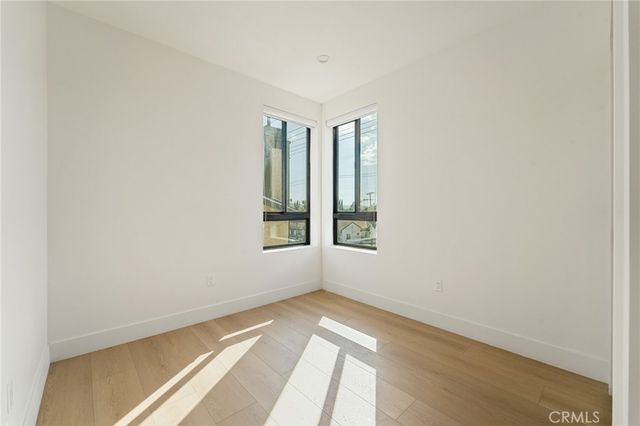 7510 Sepulveda Boulevard 304, Van Nuys, CA 91405