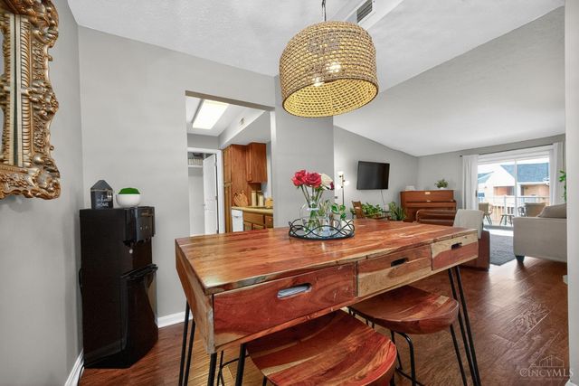 3211 Heritage Square Dr, Colerain Twp, OH 45251