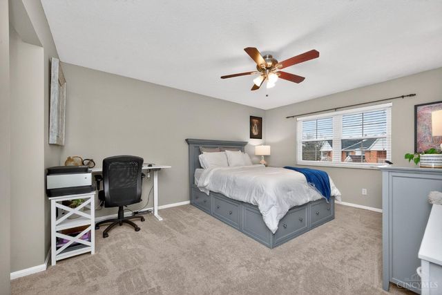 3211 Heritage Square Dr, Colerain Twp, OH 45251