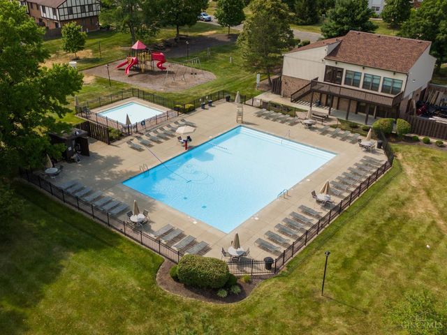 3211 Heritage Square Dr, Colerain Twp, OH 45251