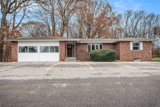 6281 Stadium Drive, Kalamazoo, MI 49009