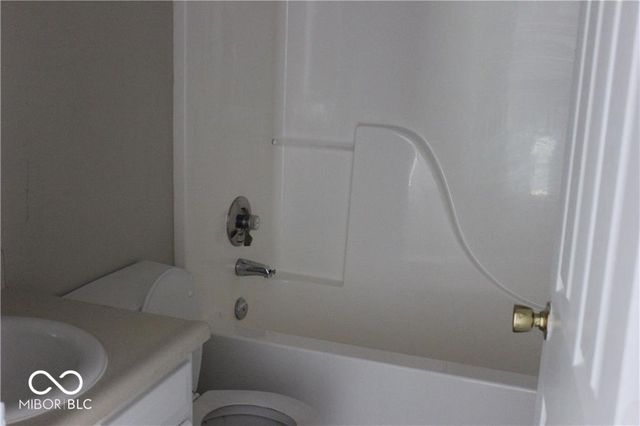 15302 Fawn Meadow Drive, Noblesville, IN 46060