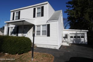 15 Leach Avenue, Albany, NY 12205