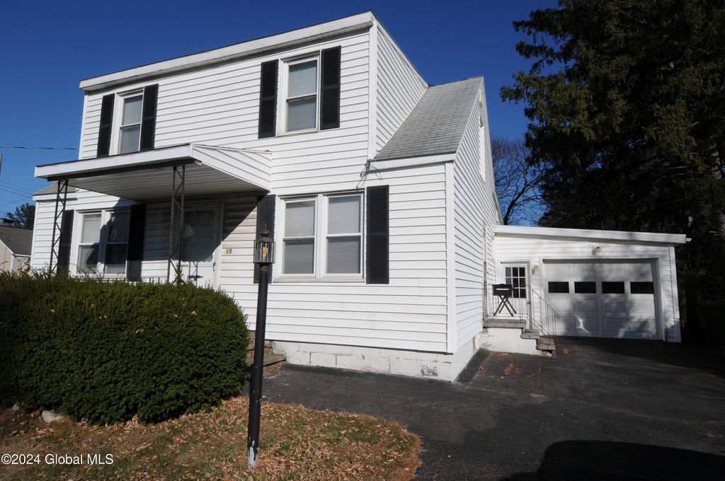 15 Leach Avenue, Albany, NY 12205