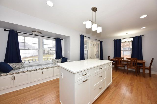 3012 N 70th STREET, Milwaukee, WI 53210