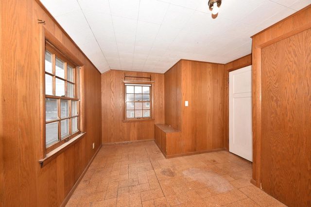 3012 N 70th STREET, Milwaukee, WI 53210