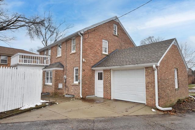 3012 N 70th STREET, Milwaukee, WI 53210