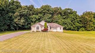 597 Country Meadows Trail, Ortonville, MI 48462