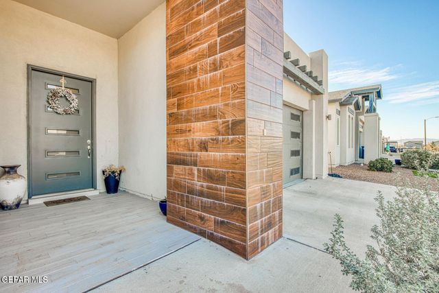 12340 DESERT HEIGHTS Court, El Paso, TX 79938