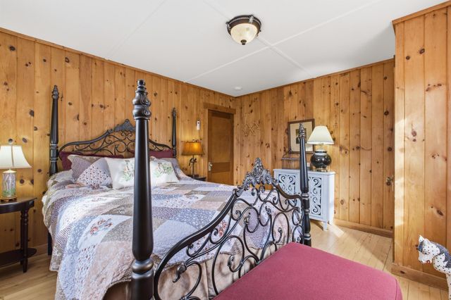 106 Middleton Road, Wolfeboro, NH 03894