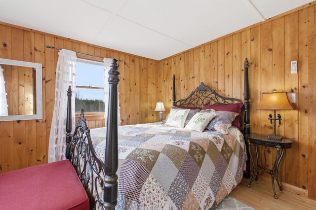 106 Middleton Road, Wolfeboro, NH 03894