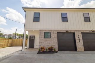 5036 Mallow Street A, Houston, TX 77033