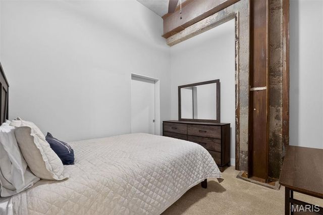 4100 Forest Park Avenue 206, St Louis, MO 63108