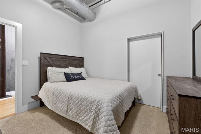 4100 Forest Park Avenue 206, St Louis, MO 63108