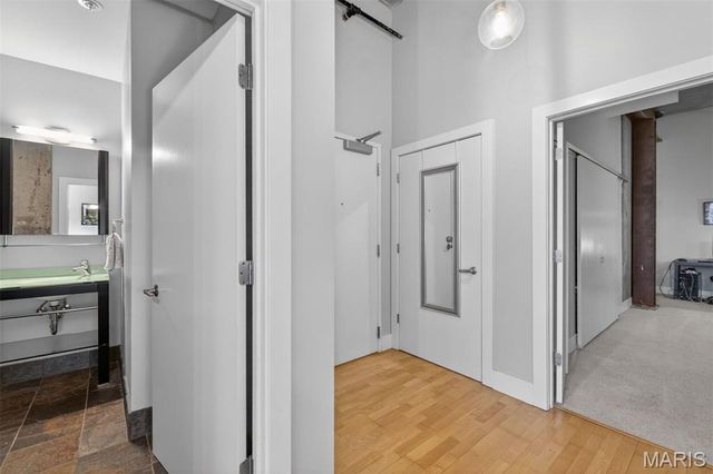 4100 Forest Park Avenue 206, St Louis, MO 63108