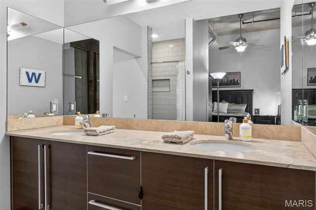 4100 Forest Park Avenue 206, St Louis, MO 63108